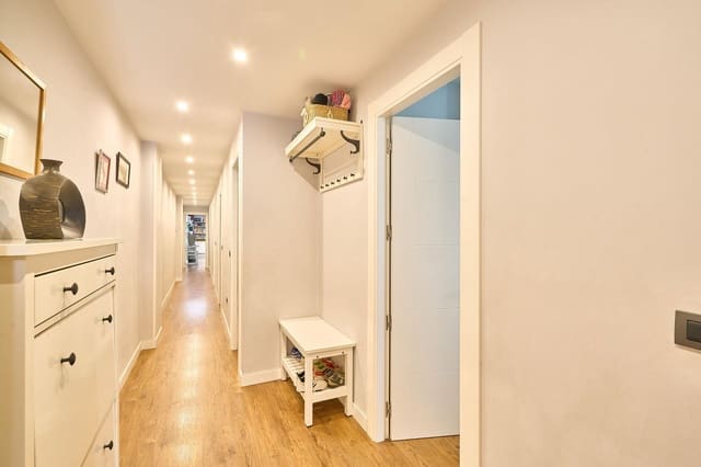 3 sypialnia Apartament na sprzedaż w Miasto Salamanka - 320 000 € (Ref: 9276509)