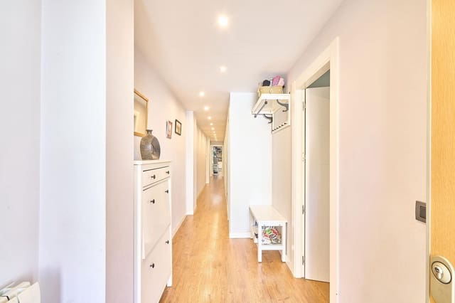 3 sypialnia Apartament na sprzedaż w Miasto Salamanka - 320 000 € (Ref: 9276509)