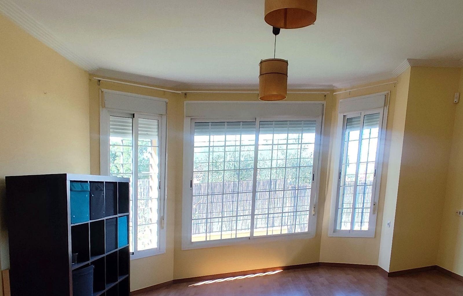 4 quarto Moradia para venda em Bollullos de la Mitacion com garagem - 495 000 € (Ref: 9282379)