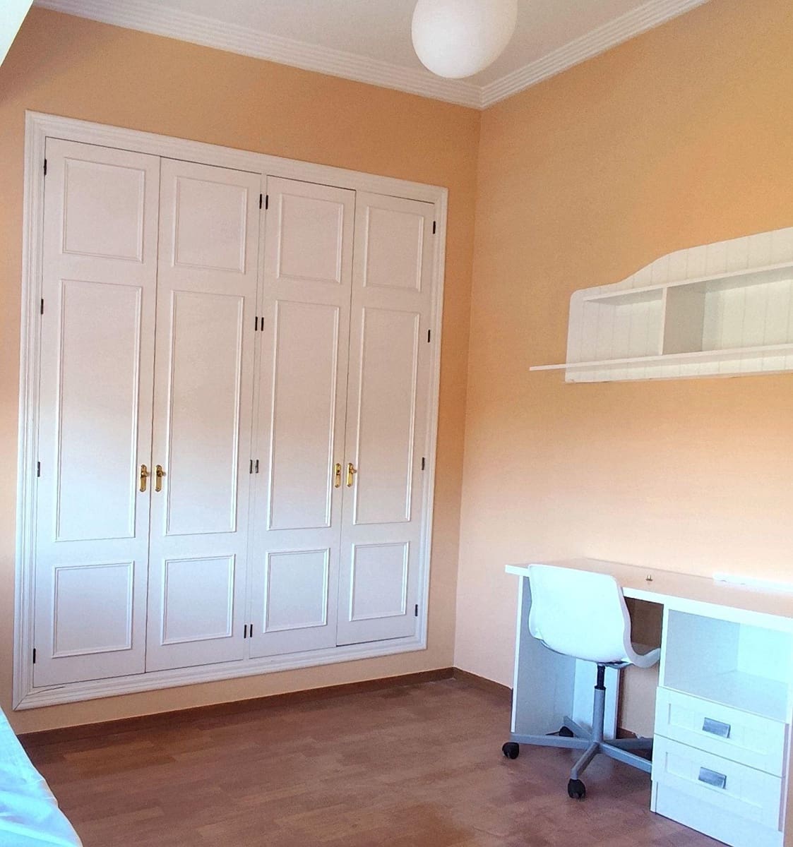 4 quarto Moradia para venda em Bollullos de la Mitacion com garagem - 495 000 € (Ref: 9282379)