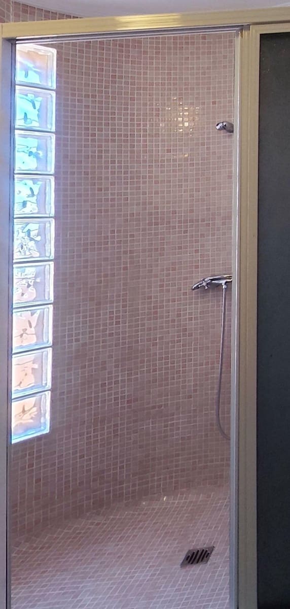 4 quarto Moradia para venda em Bollullos de la Mitacion com garagem - 495 000 € (Ref: 9282379)