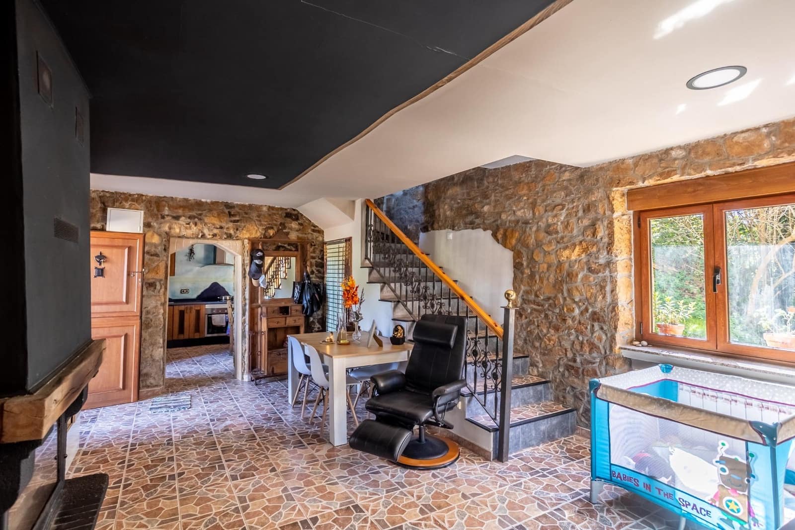 3 soveværelse Villa til salg i Siero - € 253.500 (Ref: 9285368)