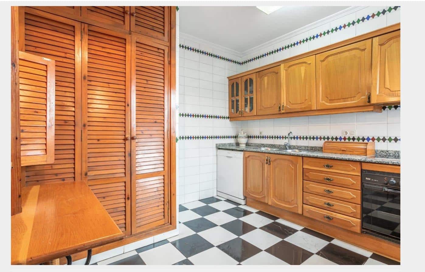 6 sypialnia Dom na sprzedaż w San Juan de Aznalfarache - 265 000 € (Ref: 9285370)