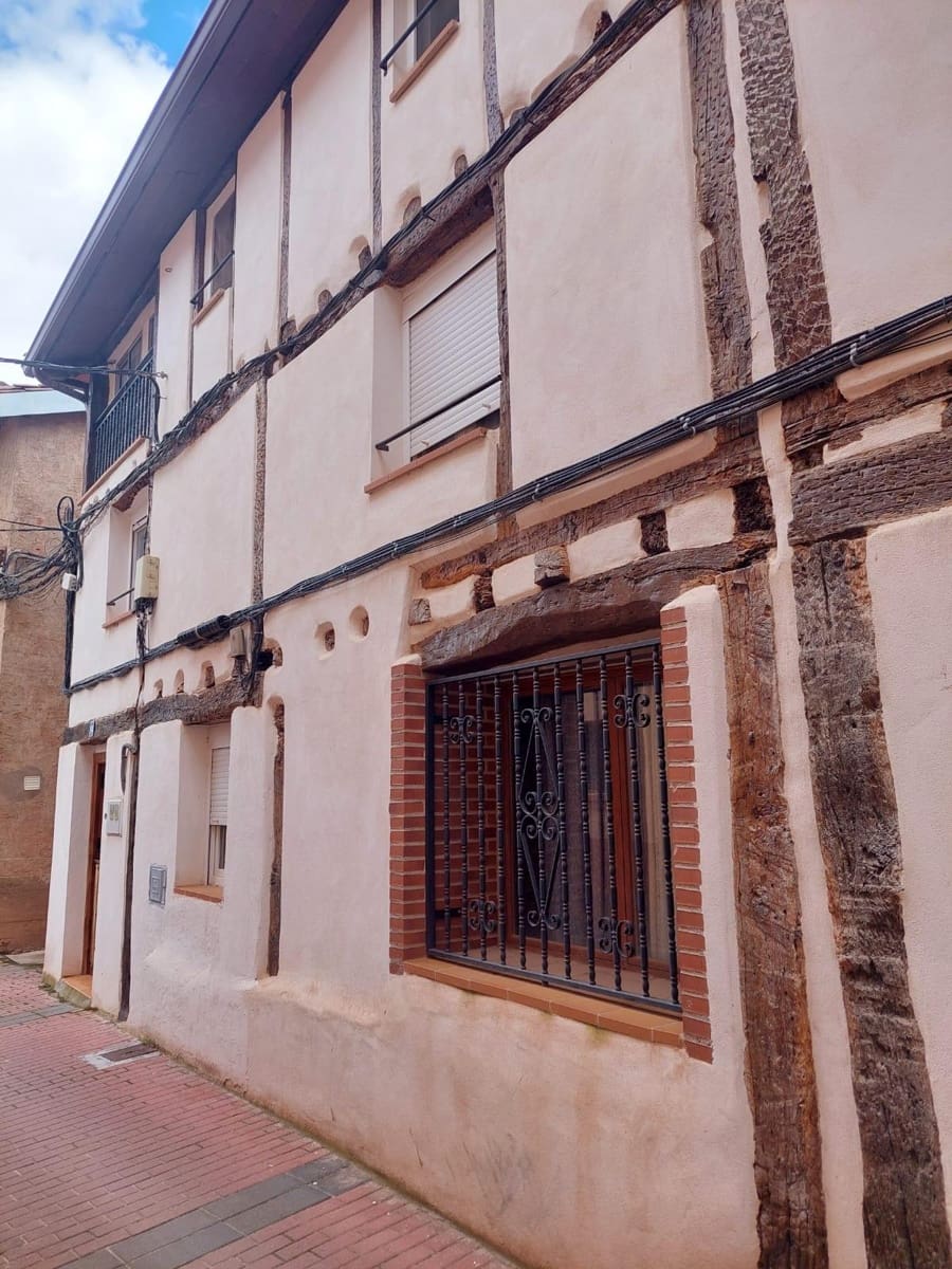 4 sovrum Radhus till salu i Camprovin - 95 000 € (Ref: 9295861)