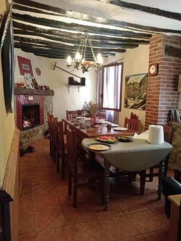 4 makuuhuone Rivitalo myytävänä paikassa Camprovín - 92 500 € (Ref: 9295861)