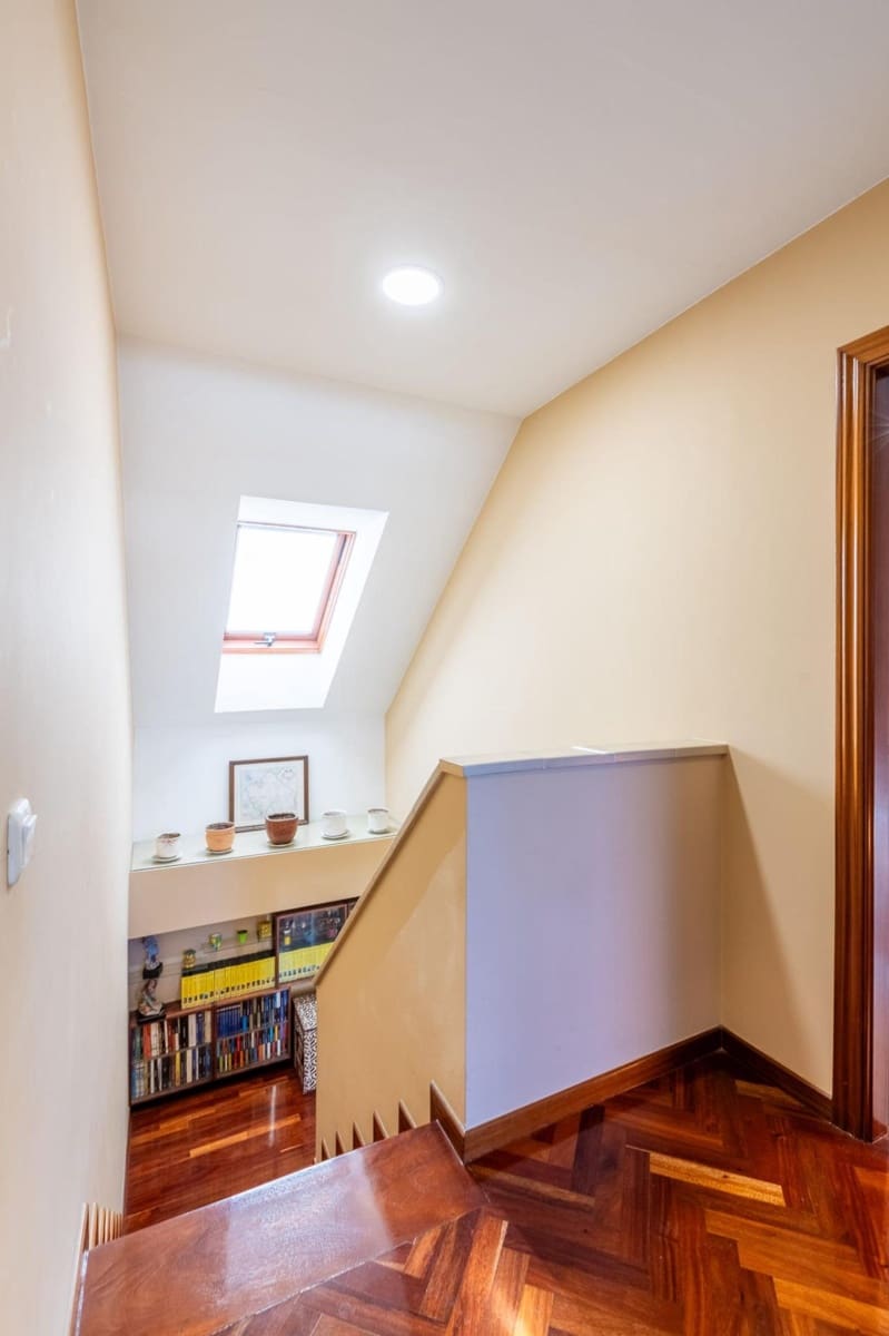 4 soverom Penthouse til salgs i La Coruna by - € 415 000 (Ref: 9295862)