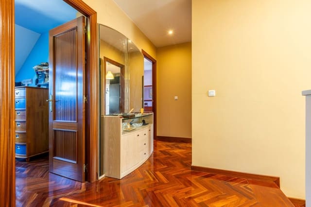 4 camera da letto Attico in vendita in A Coruña città - 415.000 € (Rif: 9295862)