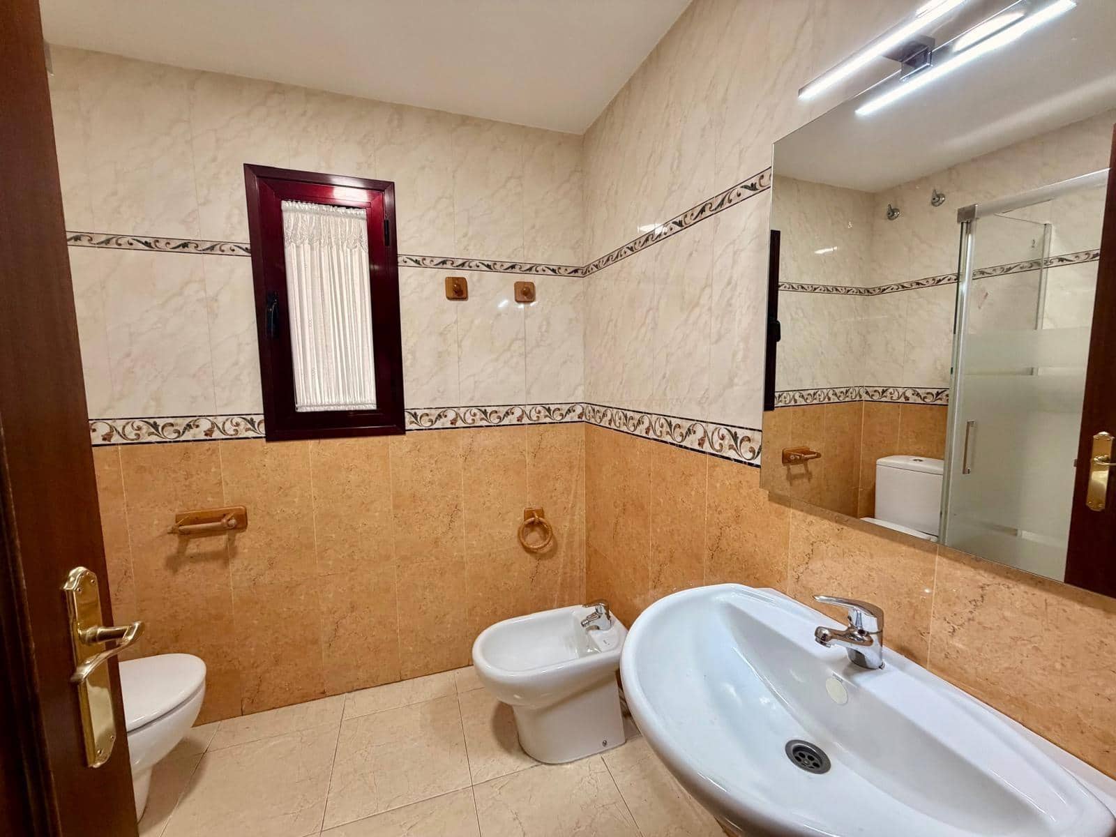 2 makuuhuone Huoneisto vuokrattavana paikassa Las Palmas de Gran Canaria mukana 
autotalli - 1 400 € (Ref: 9297058)