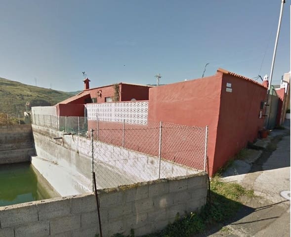 Finca/Casa Rural de 3 habitaciones en Telde en venta con garaje - 270.000 € (Ref: 9297059)