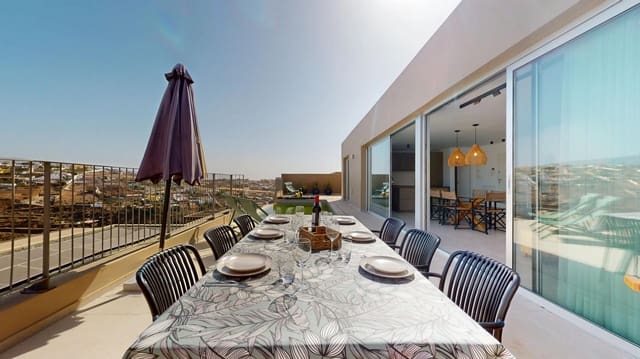 3 soveværelse Villa til salg i El Salobre, San Bartolomé de Tirajana - € 870.000 (Ref: 9297060)