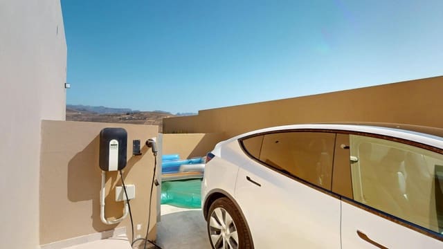 3 soveværelse Villa til salg i El Salobre, San Bartolomé de Tirajana - € 870.000 (Ref: 9297060)