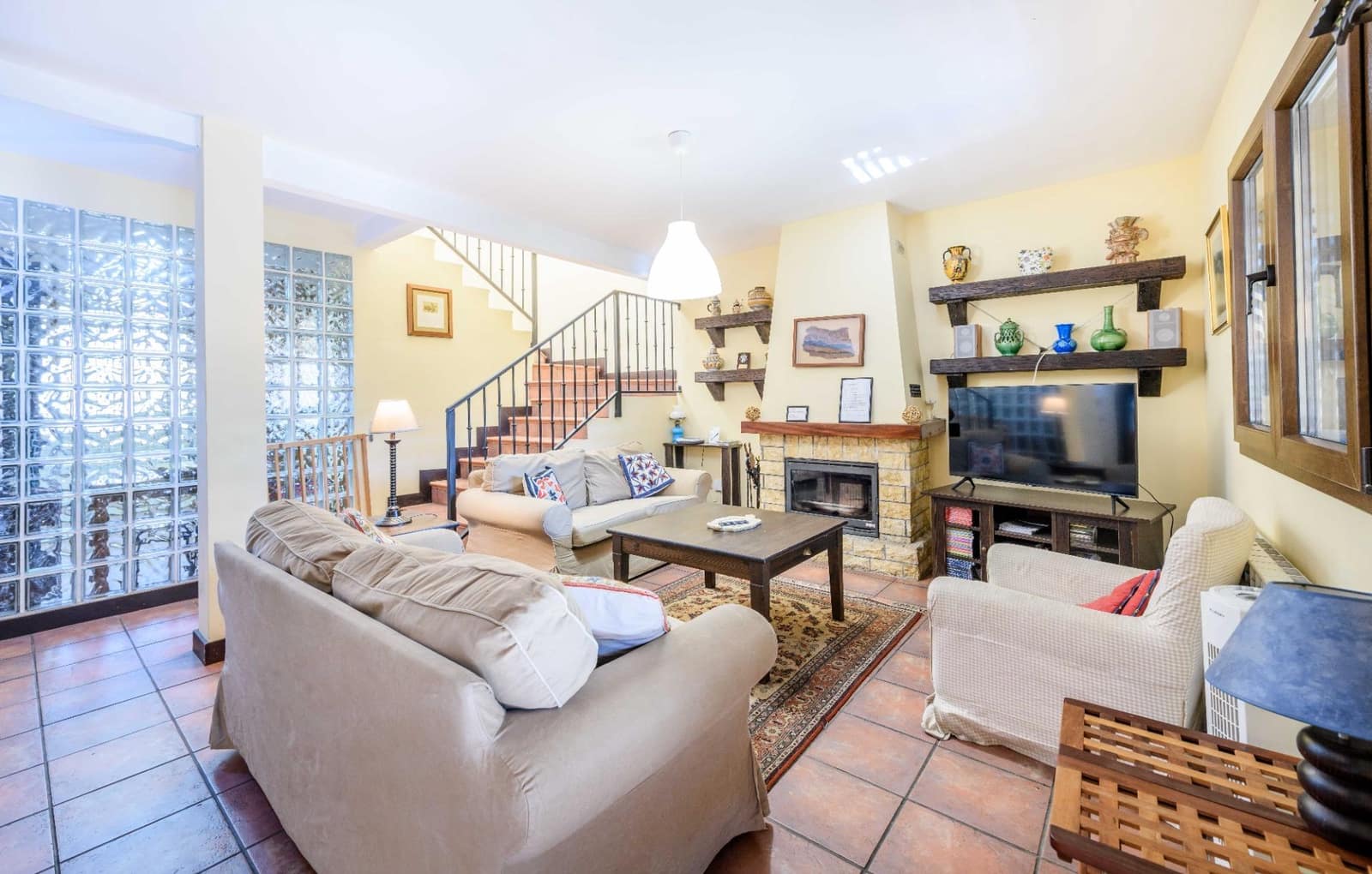 5 makuuhuone Maalaistalo myytävänä paikassa Matarrubia - 235 000 € (Ref: 9303722)