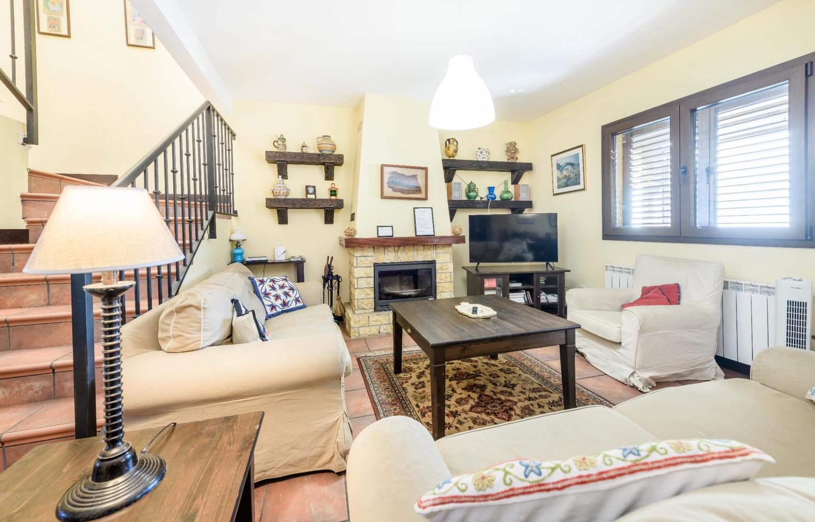 5 makuuhuone Maalaistalo myytävänä paikassa Matarrubia - 235 000 € (Ref: 9303722)