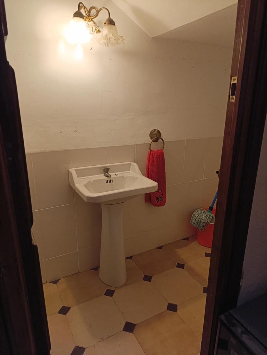 4 bedroom Townhouse for sale in Atarfe - € 260,000 (Ref: 9308692)