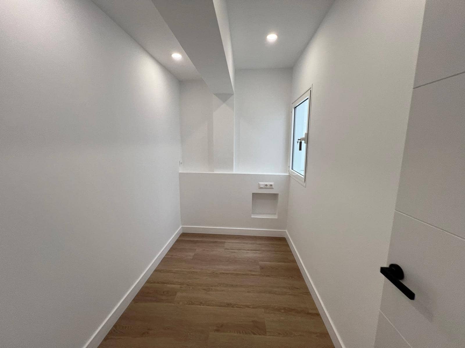 Apartamento de 2 habitaciones en Las Palmas de Gran Canaria en alquiler - 1.200 € (Ref: 9312752)