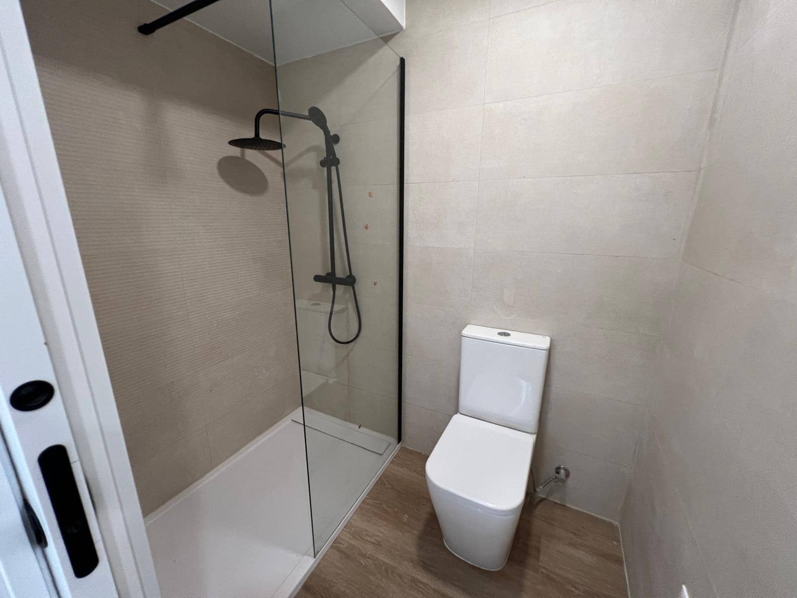 Apartamento de 2 habitaciones en Las Palmas de Gran Canaria en alquiler - 1.200 € (Ref: 9312752)