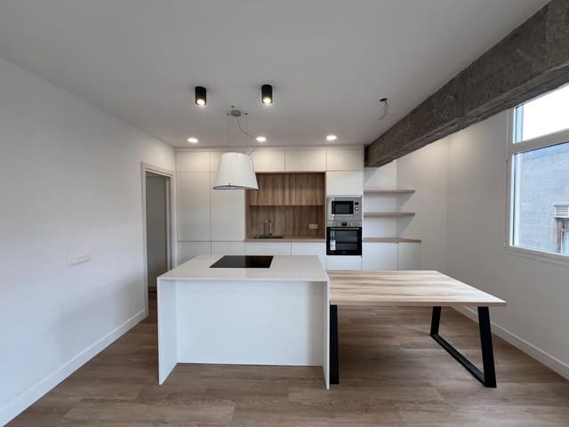 Apartamento de 2 habitaciones en Las Palmas de Gran Canaria en alquiler - 1.200 € (Ref: 9312752)