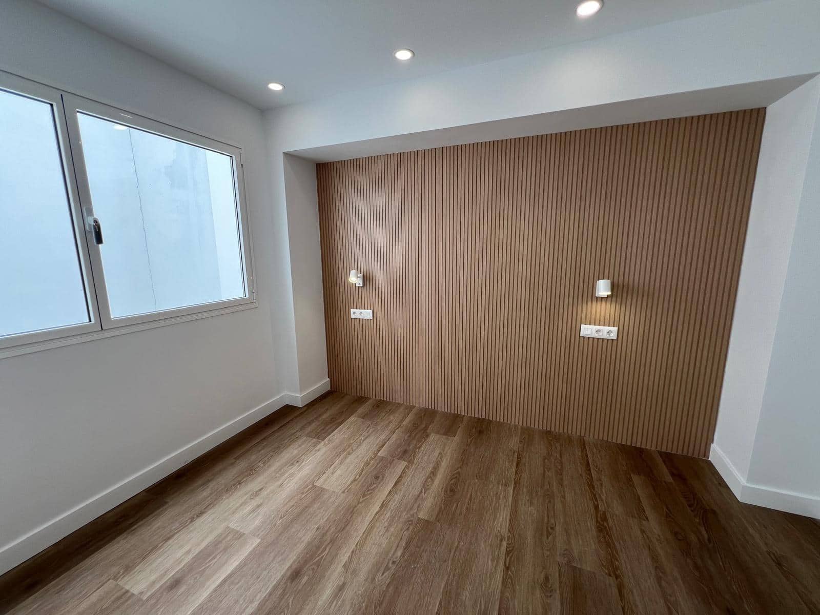 Ático de 1 habitación en Las Palmas de Gran Canaria en alquiler - 1.200 € (Ref: 9312753)