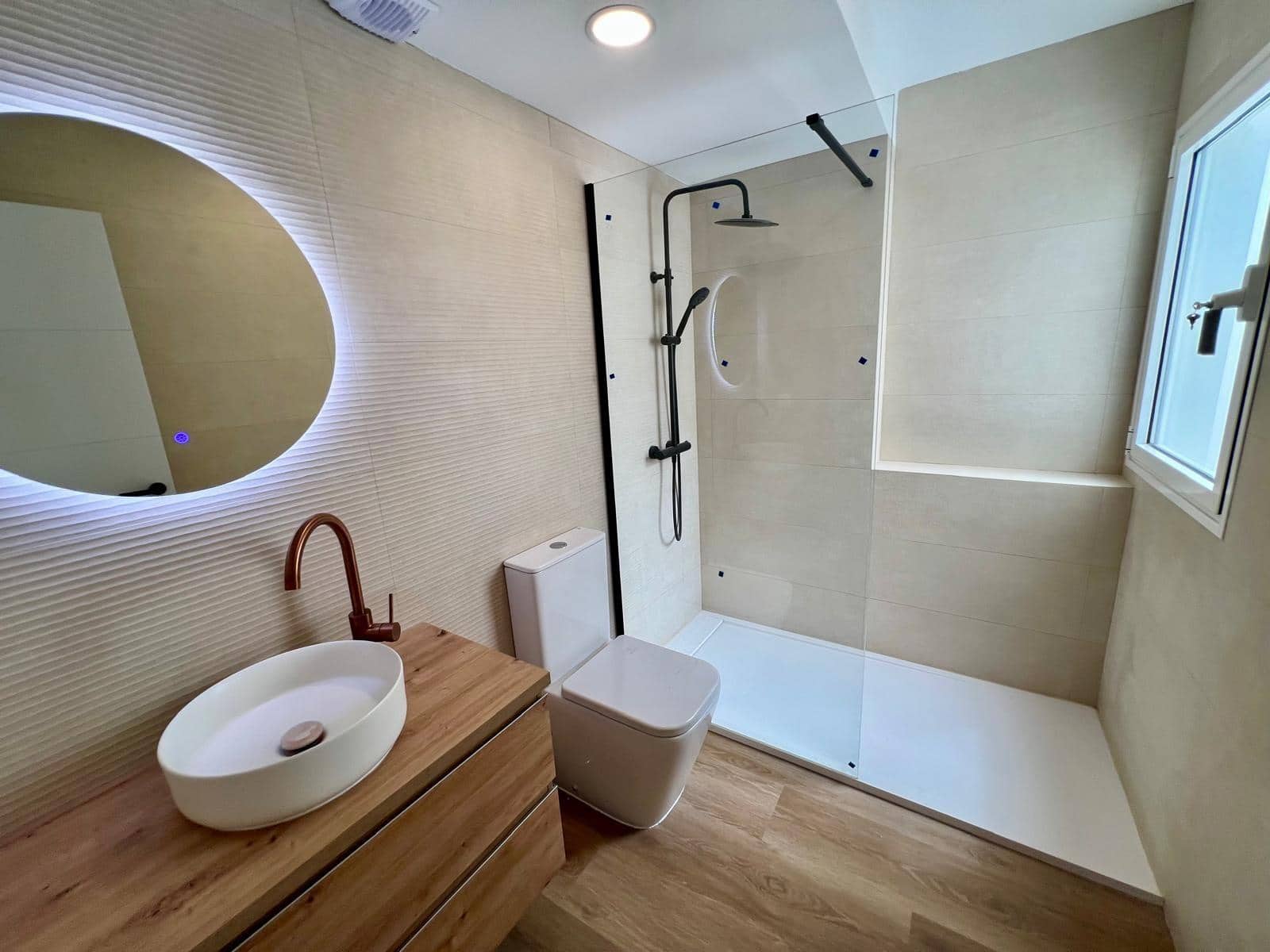 Ático de 1 habitación en Las Palmas de Gran Canaria en alquiler - 1.200 € (Ref: 9312753)