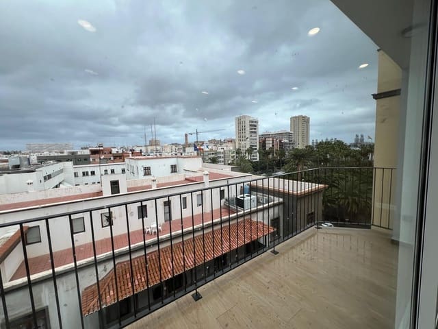 Ático de 1 habitación en Las Palmas de Gran Canaria en alquiler - 1.200 € (Ref: 9312753)
