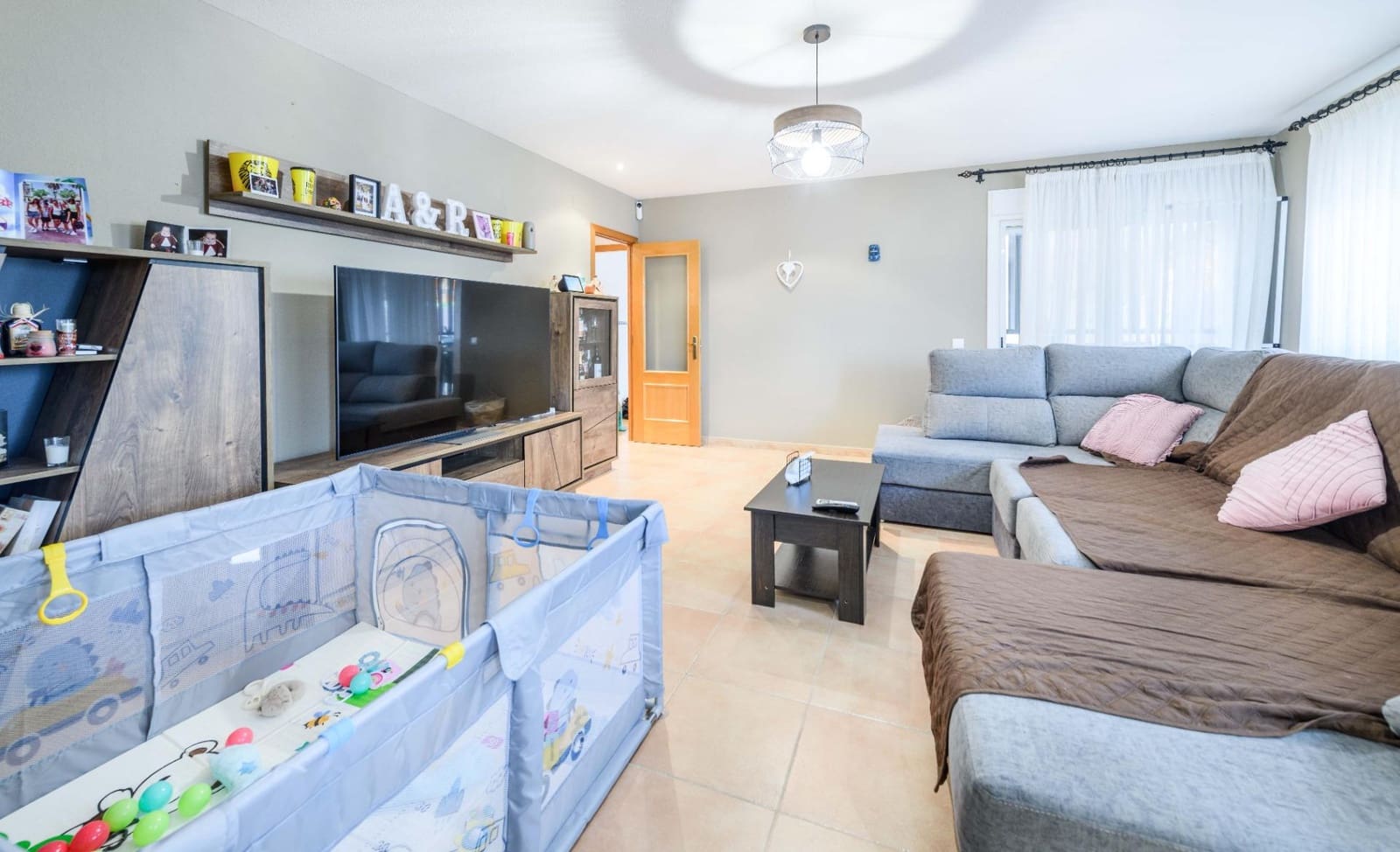 3 soverom Villa til salgs i Chiloeches - € 399 000 (Ref: 9321785)