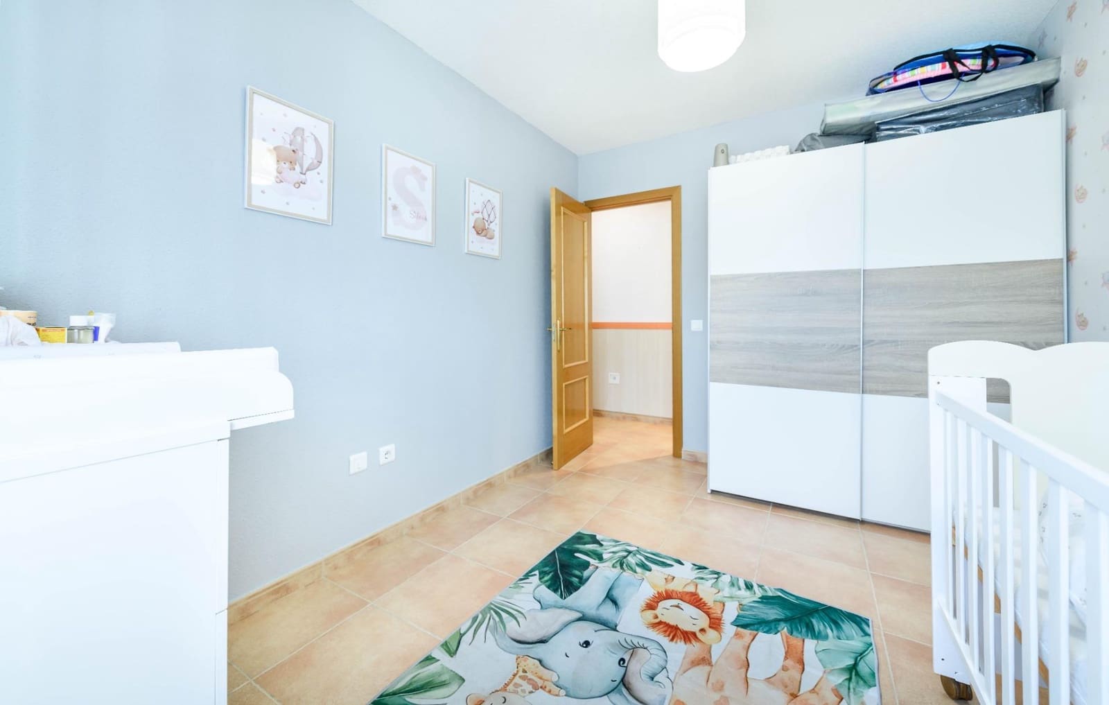 3 soverom Villa til salgs i Chiloeches - € 399 000 (Ref: 9321785)