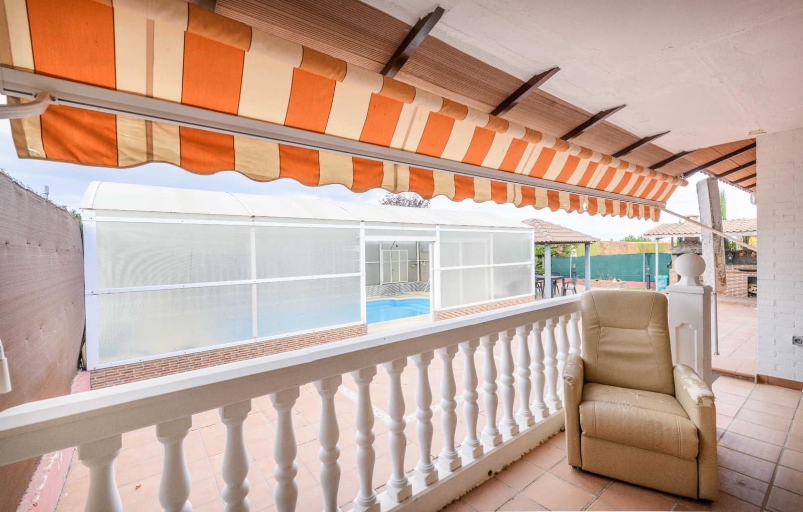 3 soverom Villa til salgs i Chiloeches - € 399 000 (Ref: 9321785)