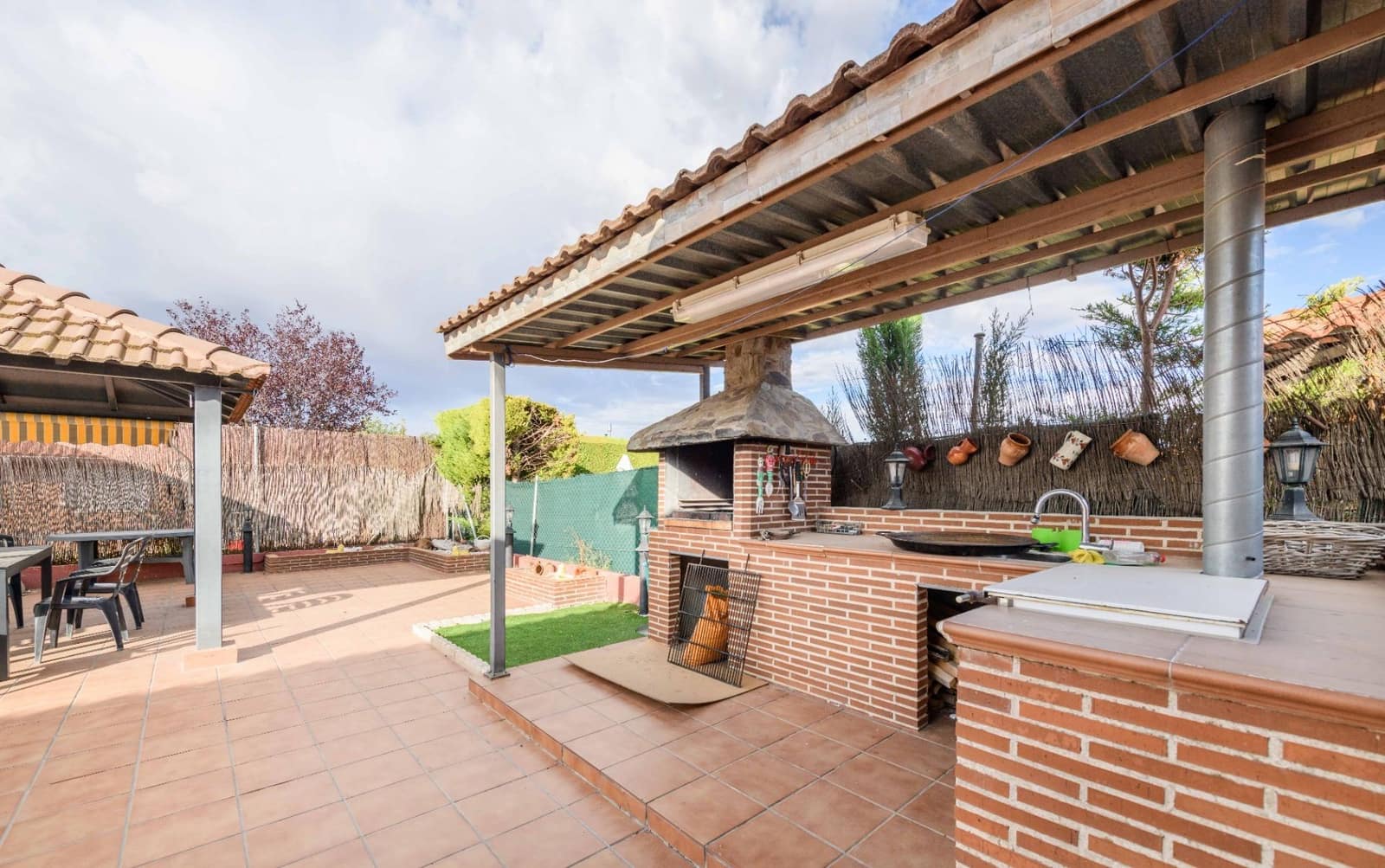 3 soverom Villa til salgs i Chiloeches - € 399 000 (Ref: 9321785)