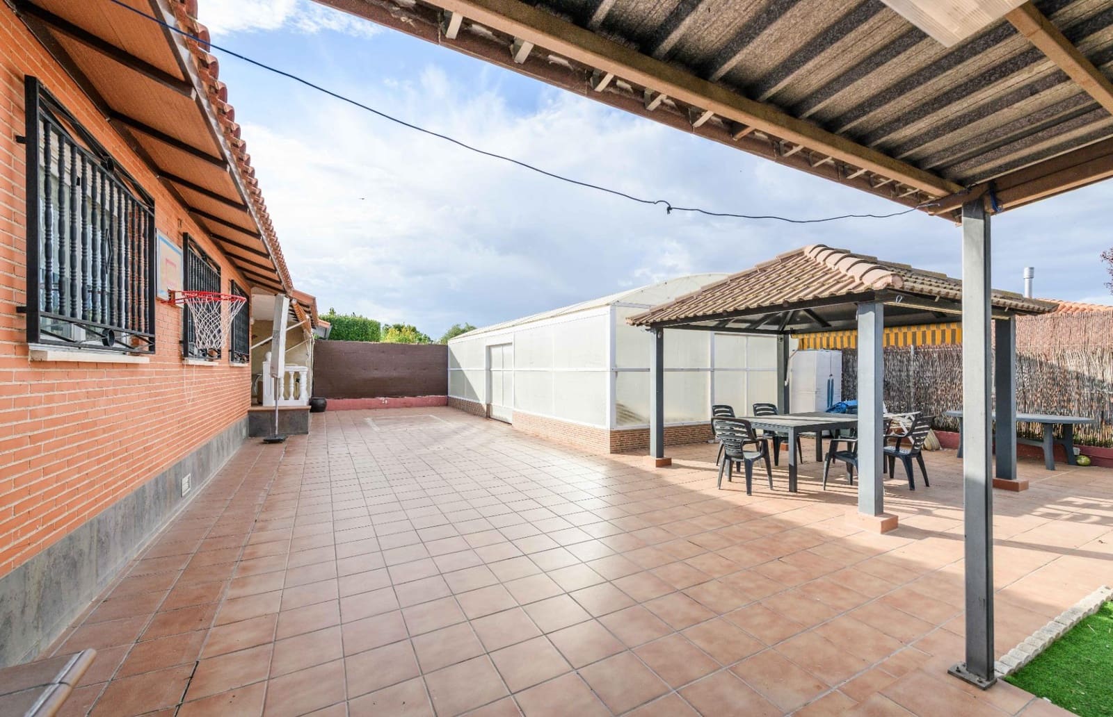 3 soverom Villa til salgs i Chiloeches - € 399 000 (Ref: 9321785)