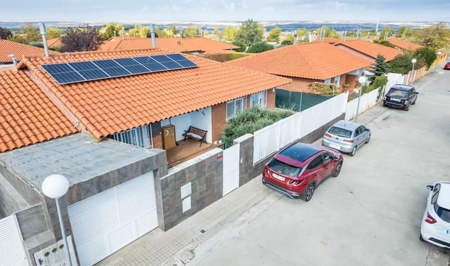 3 bedroom Villa for sale in Chiloeches - € 465,000 (Ref: 9321785)