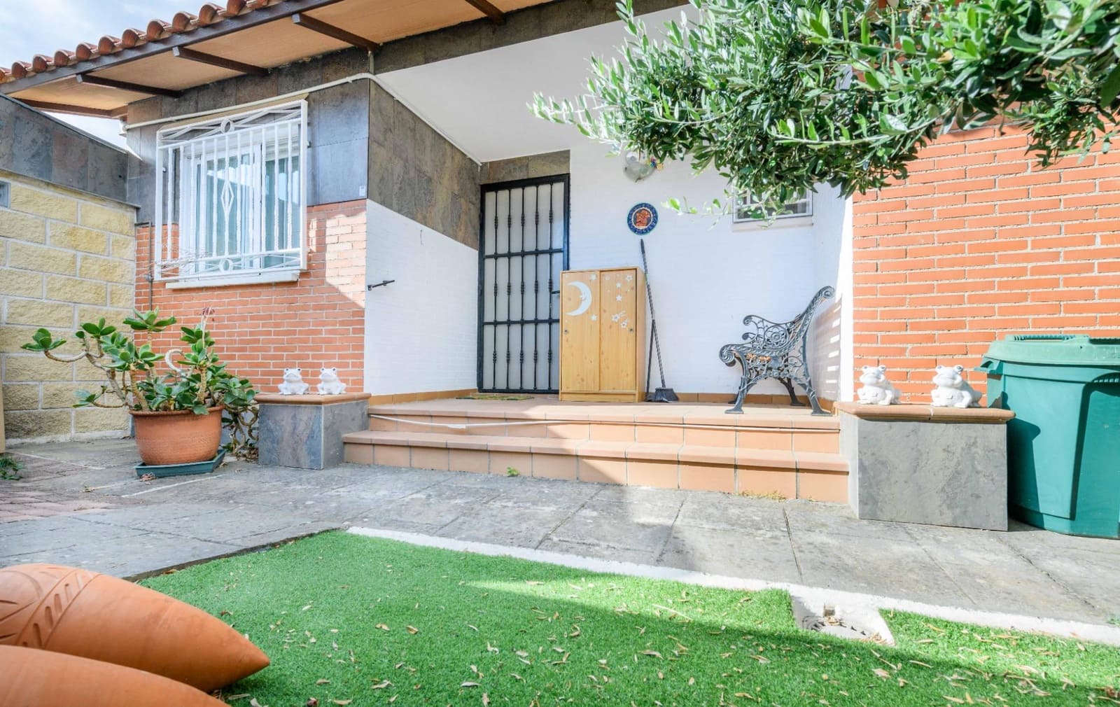 3 soverom Villa til salgs i Chiloeches - € 399 000 (Ref: 9321785)