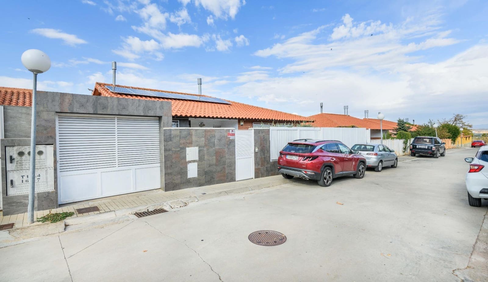 3 soverom Villa til salgs i Chiloeches - € 399 000 (Ref: 9321785)