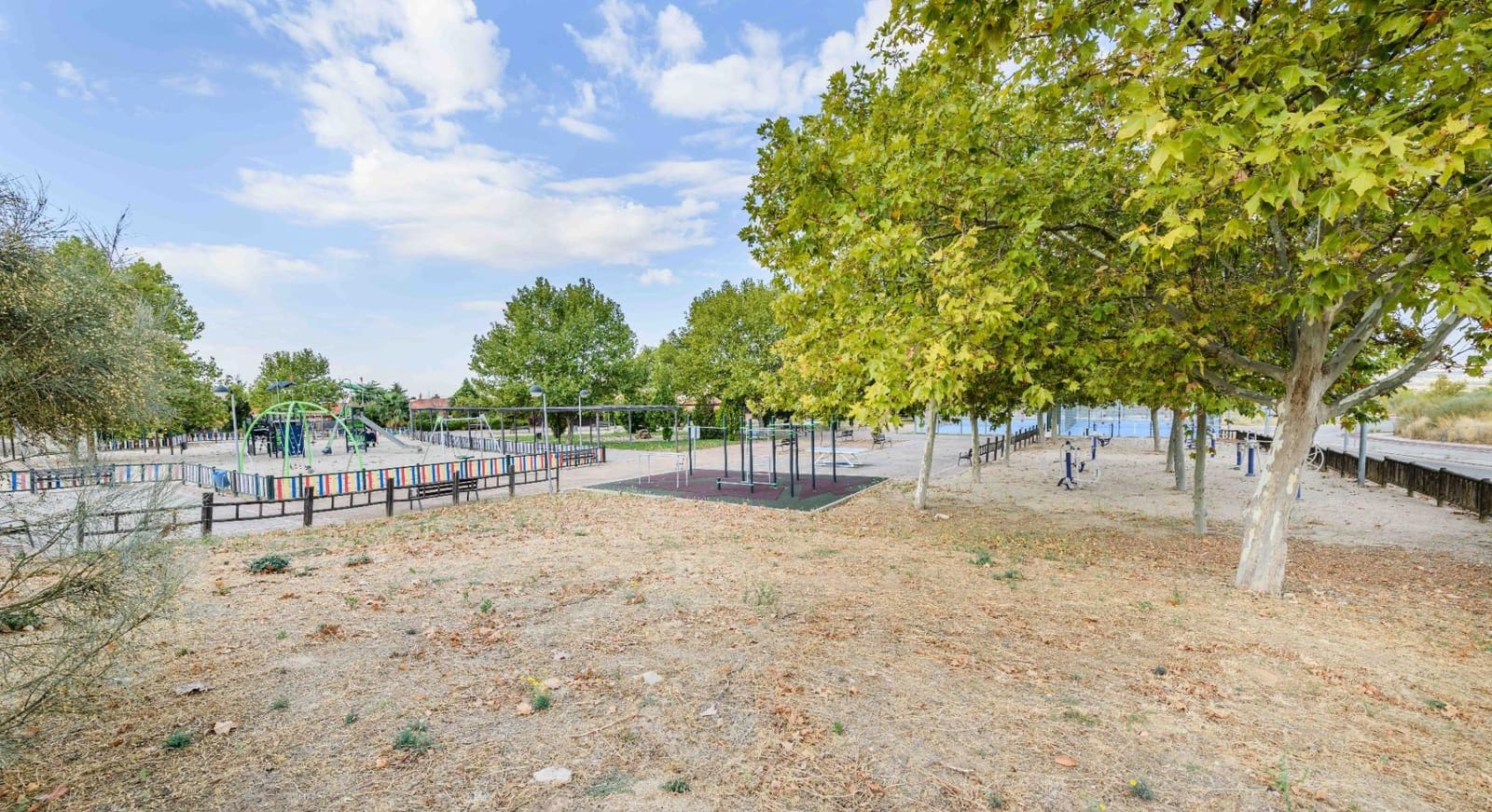 3 soverom Villa til salgs i Chiloeches - € 399 000 (Ref: 9321785)