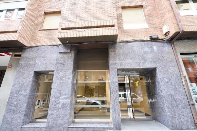 3 bedroom Apartment for sale in Salamanca city - € 390,000 (Ref: 9335200)