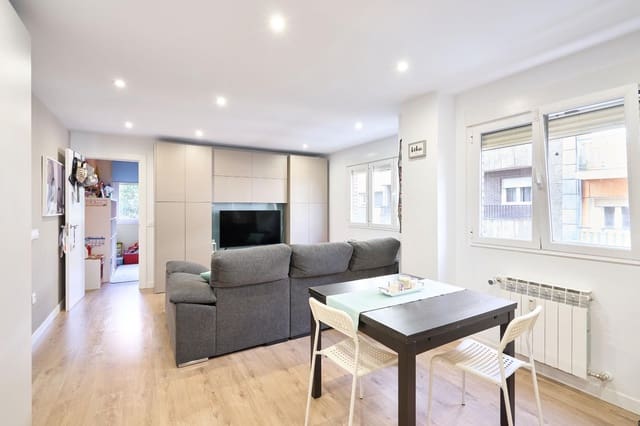 3 bedroom Apartment for sale in Salamanca city - € 390,000 (Ref: 9335200)