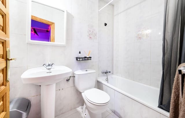 6 bedroom Terraced Villa for sale in Sacedón - € 255,000 (Ref: 9347154)