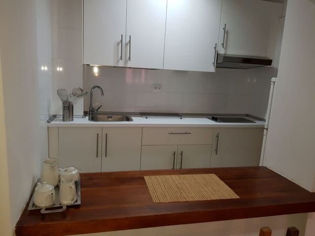 Appartement de 1 chambre à louer à Las Palmas de Gran Canaria - 850 € (Ref: 9353503)