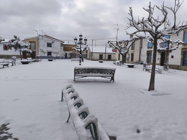 2 sypialnia Dom na sprzedaż w Gallegos de Solmirón - 65 000 € (Ref: 9356075)