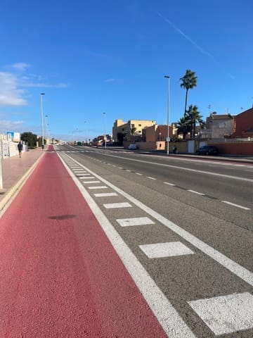 2 quarto Apartamento para venda em El Molino, Torrevieja com piscina garagem - 299 000 € (Ref: 9359434)