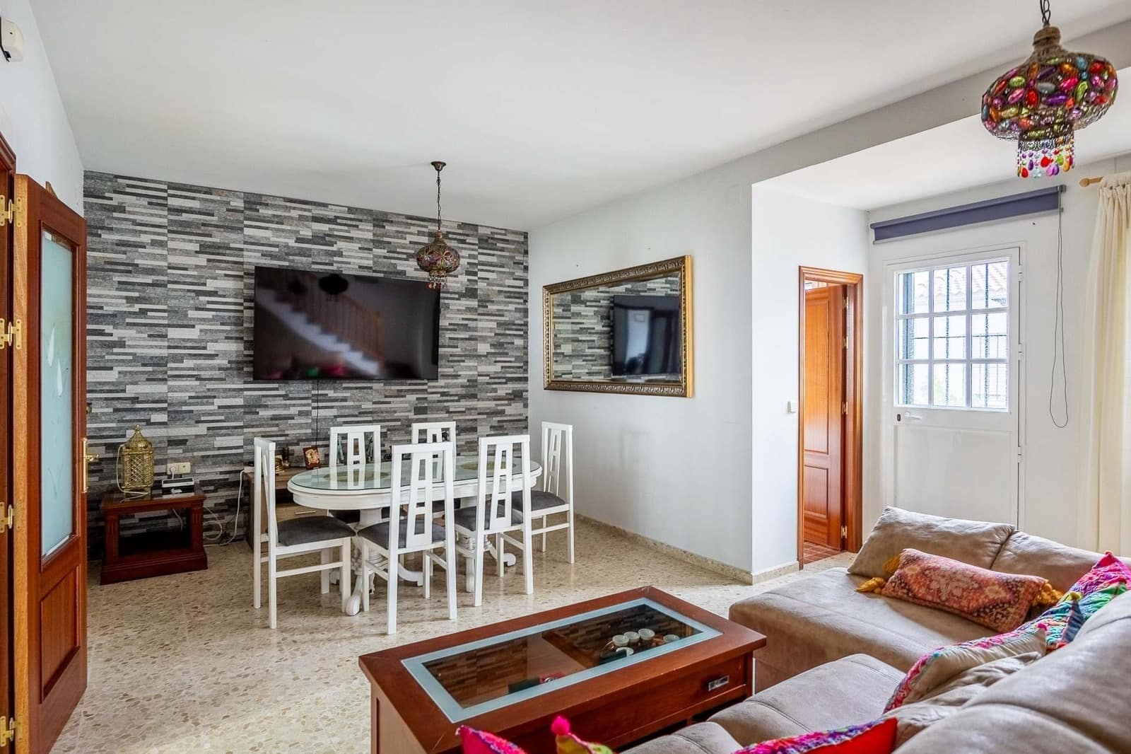 4 Zimmer Reihenhaus zu verkaufen in Castilblanco de los Arroyos mit Garage - 279.000 € (Ref: 9359436)