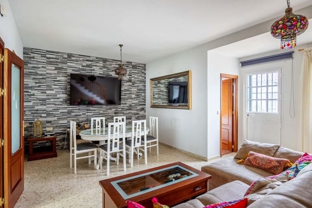 4 Zimmer Reihenhaus zu verkaufen in Castilblanco de los Arroyos mit Garage - 279.000 € (Ref: 9359436)