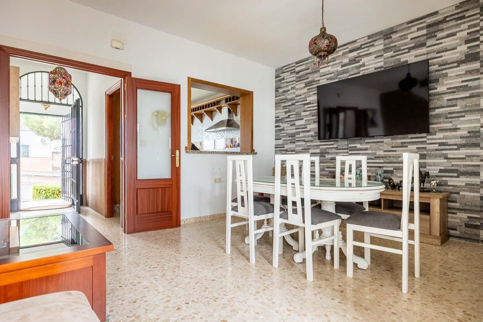 4 Zimmer Reihenhaus zu verkaufen in Castilblanco de los Arroyos mit Garage - 279.000 € (Ref: 9359436)