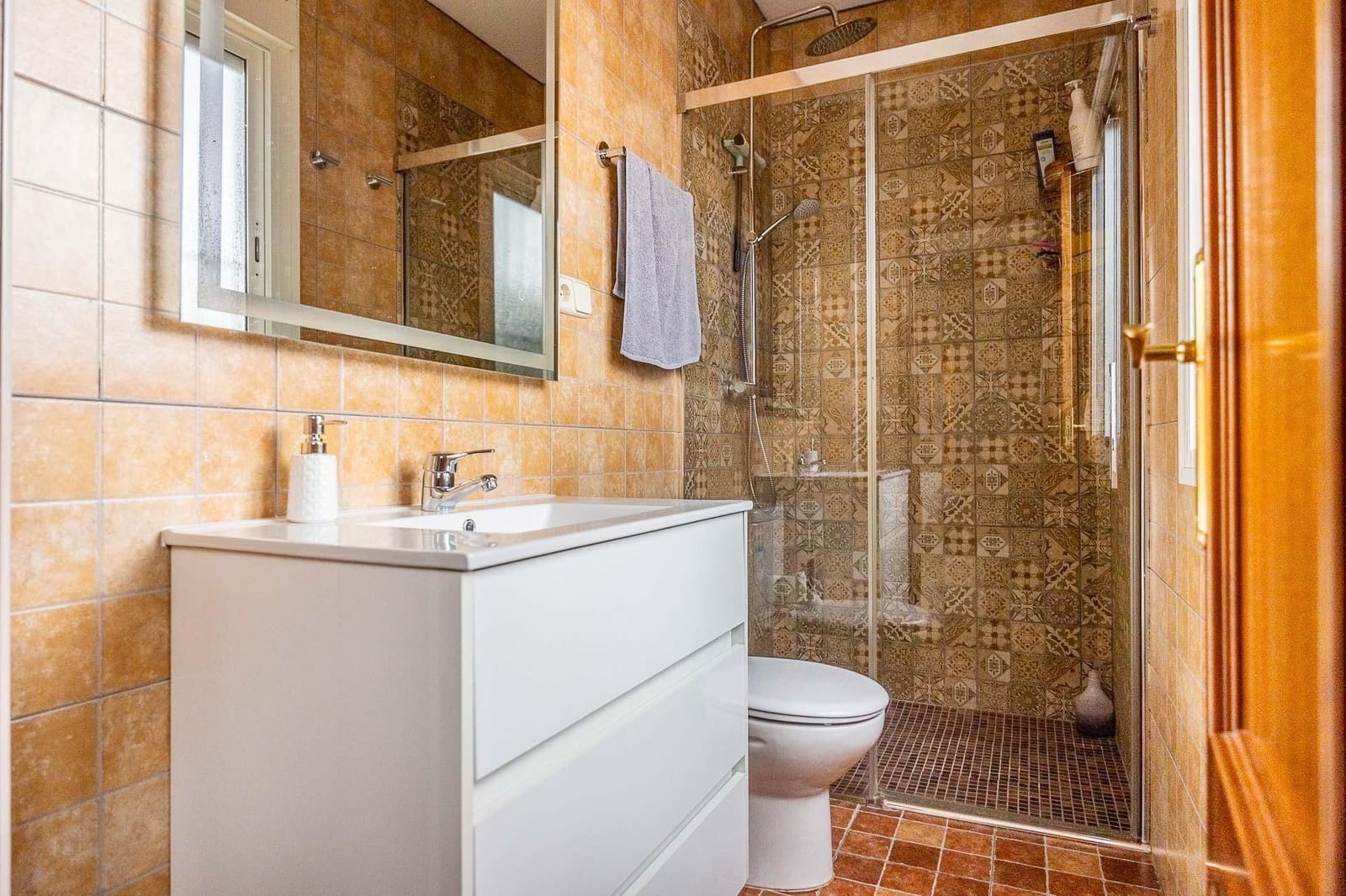 4 Zimmer Reihenhaus zu verkaufen in Castilblanco de los Arroyos mit Garage - 279.000 € (Ref: 9359436)