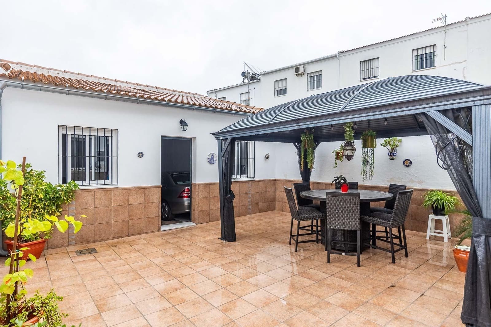 4 Zimmer Reihenhaus zu verkaufen in Castilblanco de los Arroyos mit Garage - 279.000 € (Ref: 9359436)