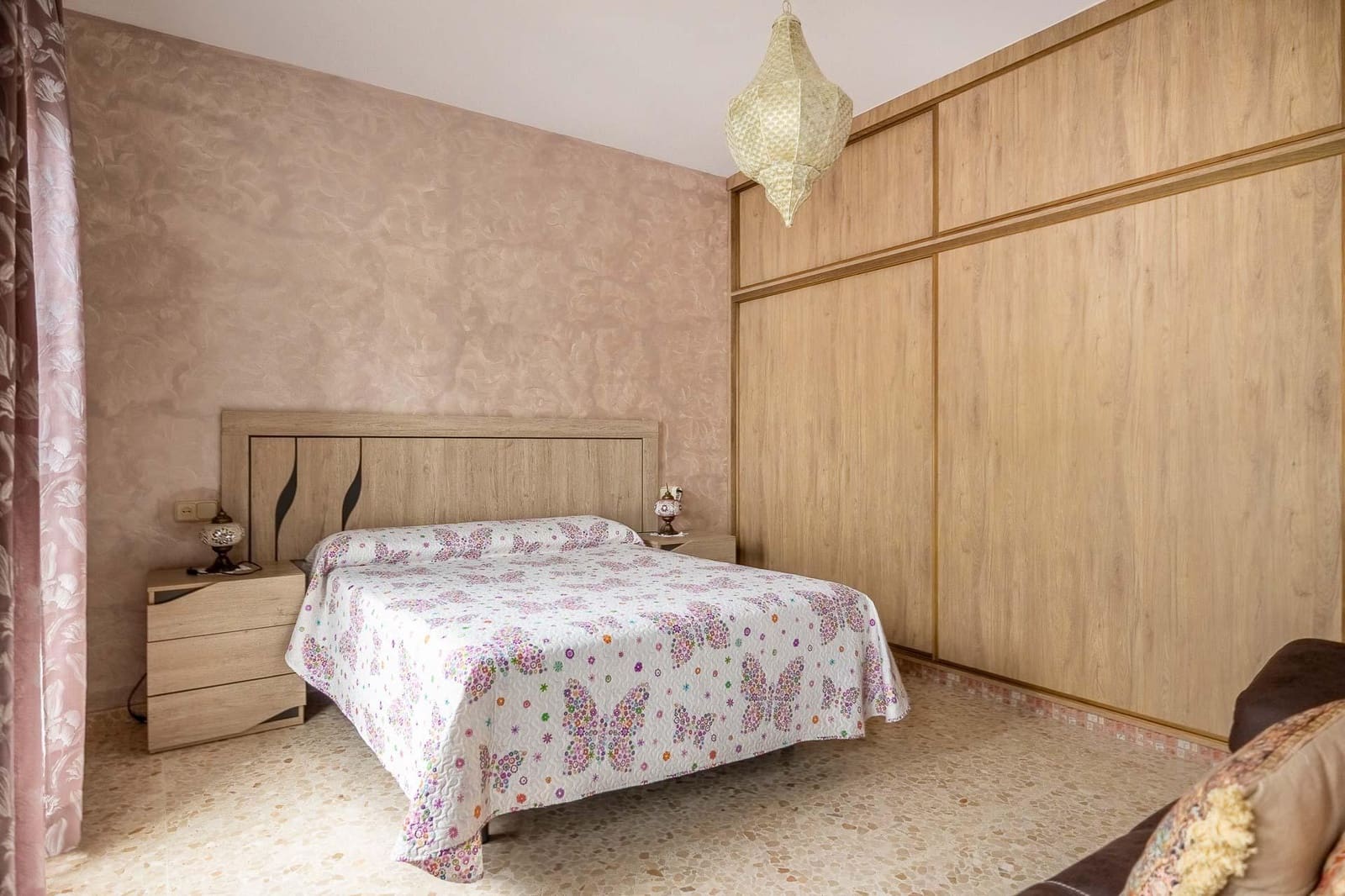 4 soveværelse Rækkehus til salg i Castilblanco de los Arroyos med garage - € 269.000 (Ref: 9359436)