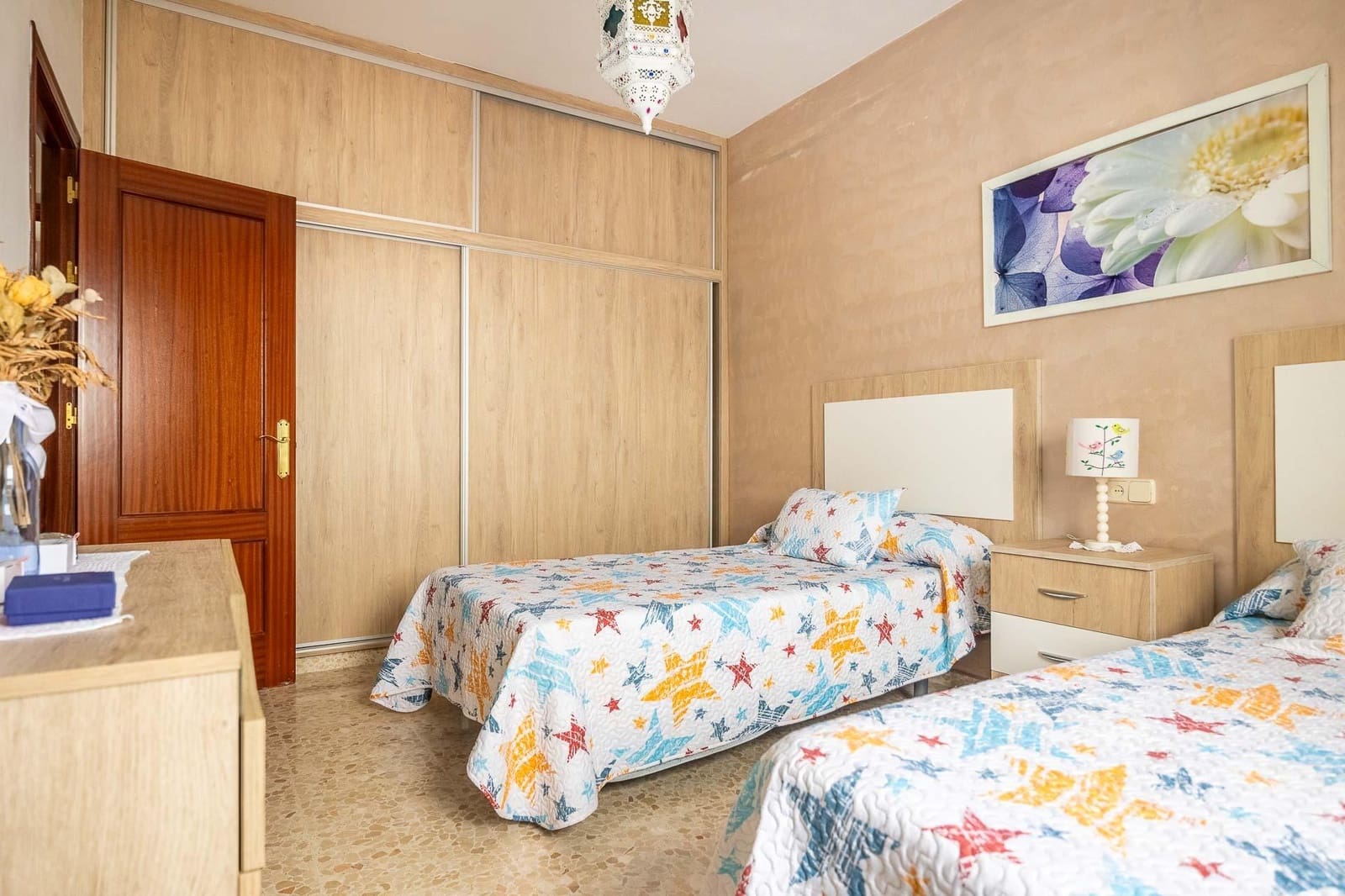 4 soveværelse Rækkehus til salg i Castilblanco de los Arroyos med garage - € 269.000 (Ref: 9359436)