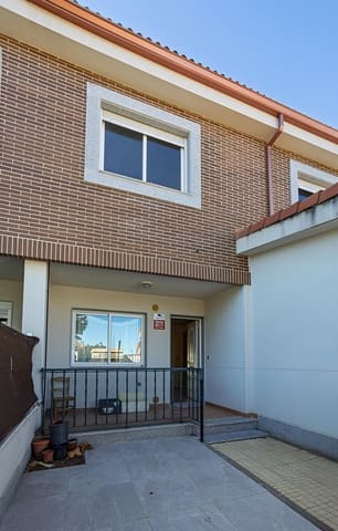 4 sovrum Villa till salu i Boecillo - 230 000 € (Ref: 9359438)