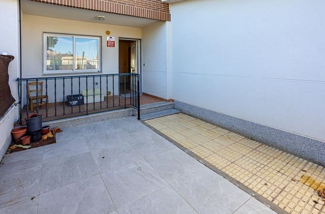 4 sovrum Villa till salu i Boecillo - 230 000 € (Ref: 9359438)