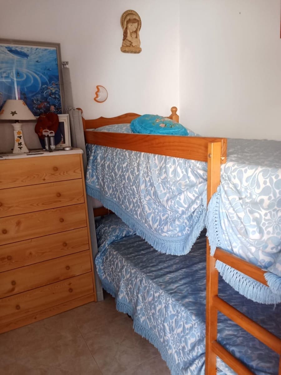 2 bedroom Flat for sale in Los Alcazares - € 125,000 (Ref: 9367385)