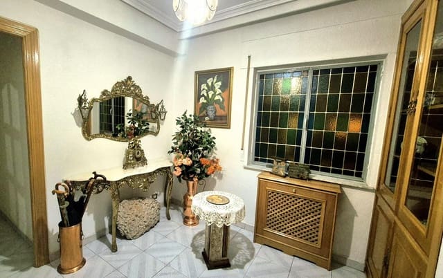 5 sypialnia Apartament na sprzedaż w Miasto Salamanka - 424 200 € (Ref: 9373635)